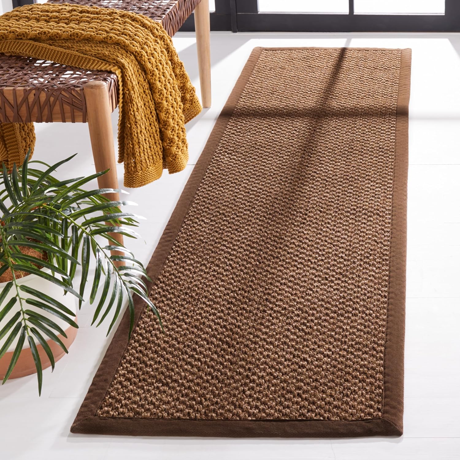 SAFAVIEH Area Rug 5x8 - Natural Fiber Collection - Natural Brown, Sisal, Woven Design with Border (NF525B)