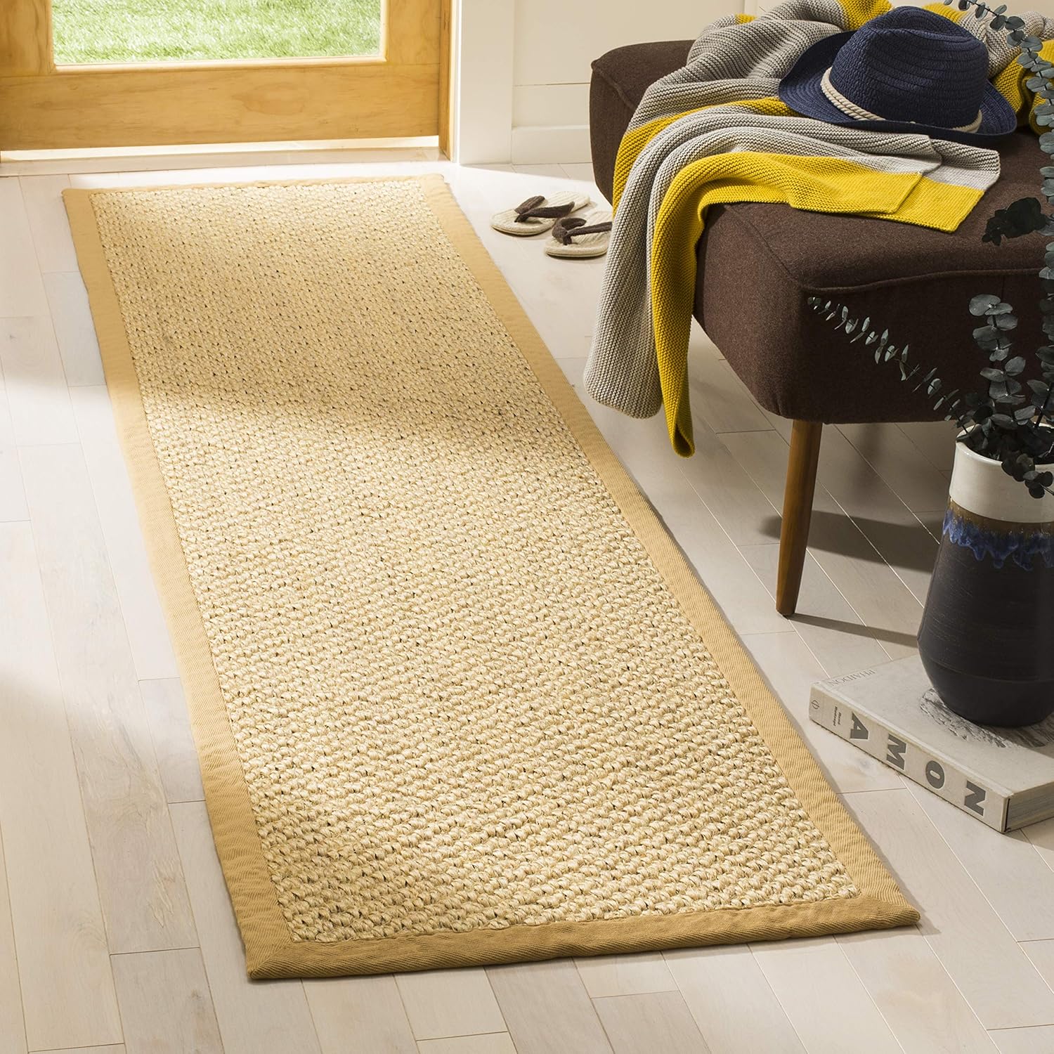 SAFAVIEH Area Rug 5x8 - Natural Fiber Collection - Natural Brown, Sisal, Woven Design with Border (NF525B)