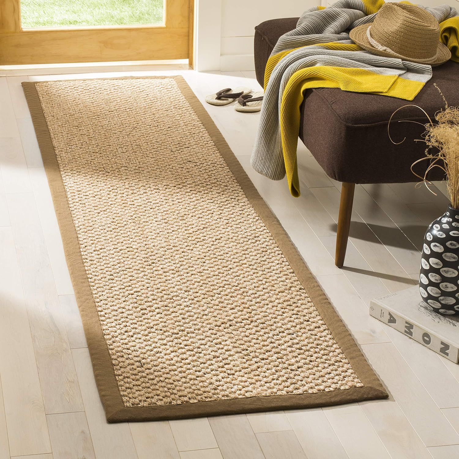 SAFAVIEH Area Rug 5x8 - Natural Fiber Collection - Natural Brown, Sisal, Woven Design with Border (NF525B)