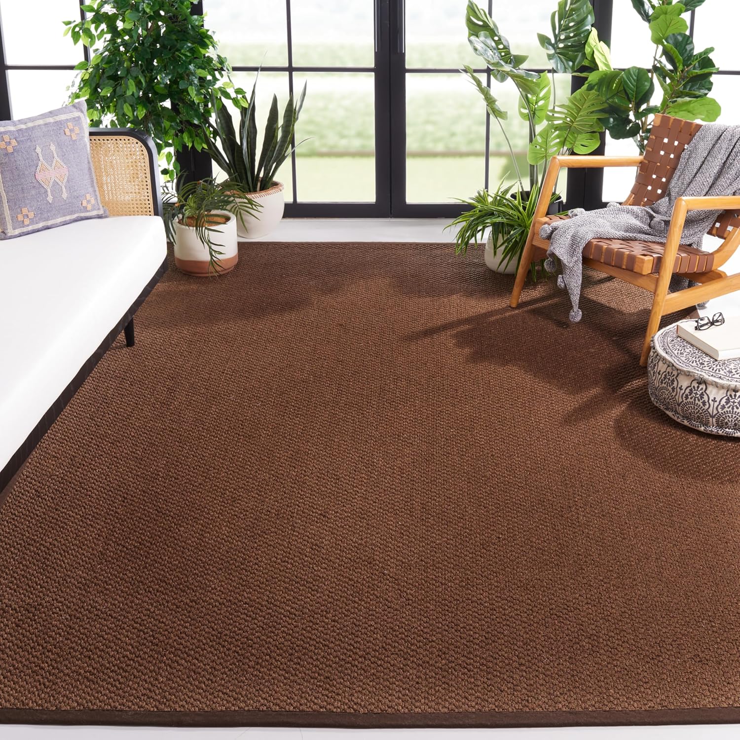 SAFAVIEH Area Rug 5x8 - Natural Fiber Collection - Natural Brown, Sisal, Woven Design with Border (NF525B)